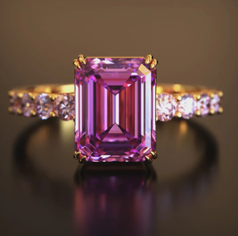 Anillo de compromiso para parejas con moissanita talla esmeralda de 2,5 quilates en oro blanco de 10 quilates y piedra lateral.-3