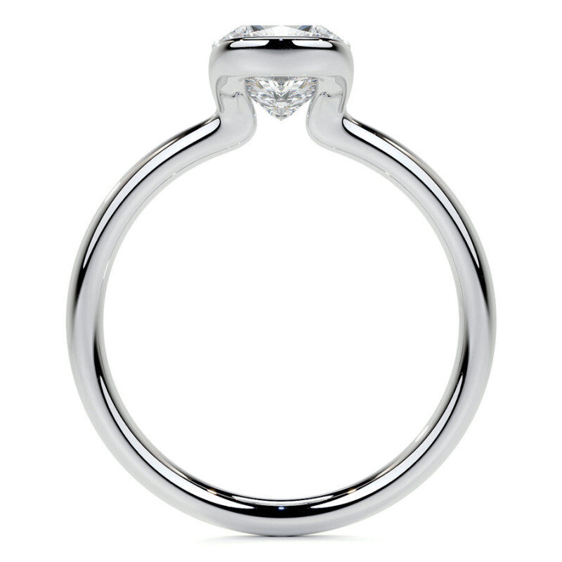 Verlobungsring aus Platin mit Solitär-Moissanit im Kissenschliff-5