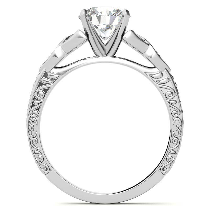 Anillo de compromiso de platino con baño de oro blanco y moissanita redonda con nudo celta y piedra lateral.-6