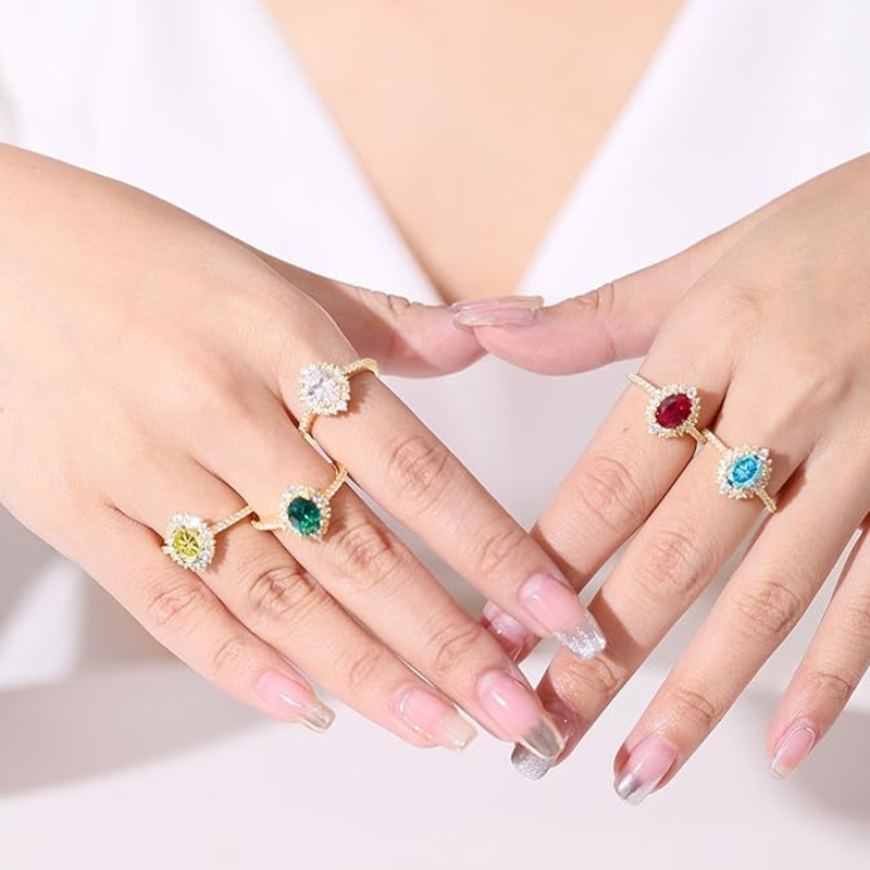 Verlobungsring aus 18-karätigem Roségold mit ovalem Amethysten und individuellem Halo-Fassung-2