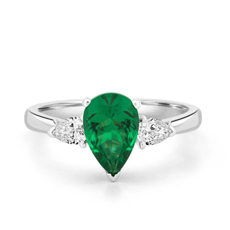 Platin-Verlobungsring mit Weißgold-Plattierung, 0,4 ct Labor-Diamanten und 1 bis 6 ct Labor-Smaragden (individuell gefertigt)-1