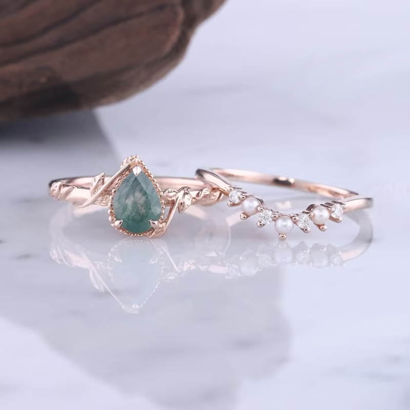 Ring aus 18-karätigem Gold mit birnenförmigem Moosachat-3
