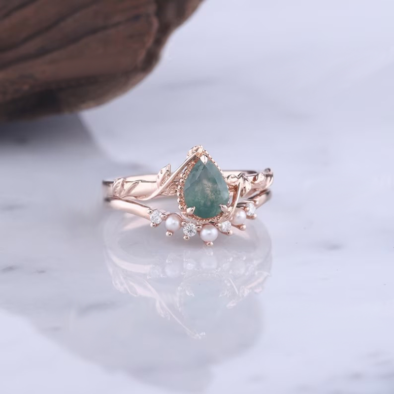 Ring aus 18-karätigem Gold mit birnenförmigem Moosachat-4