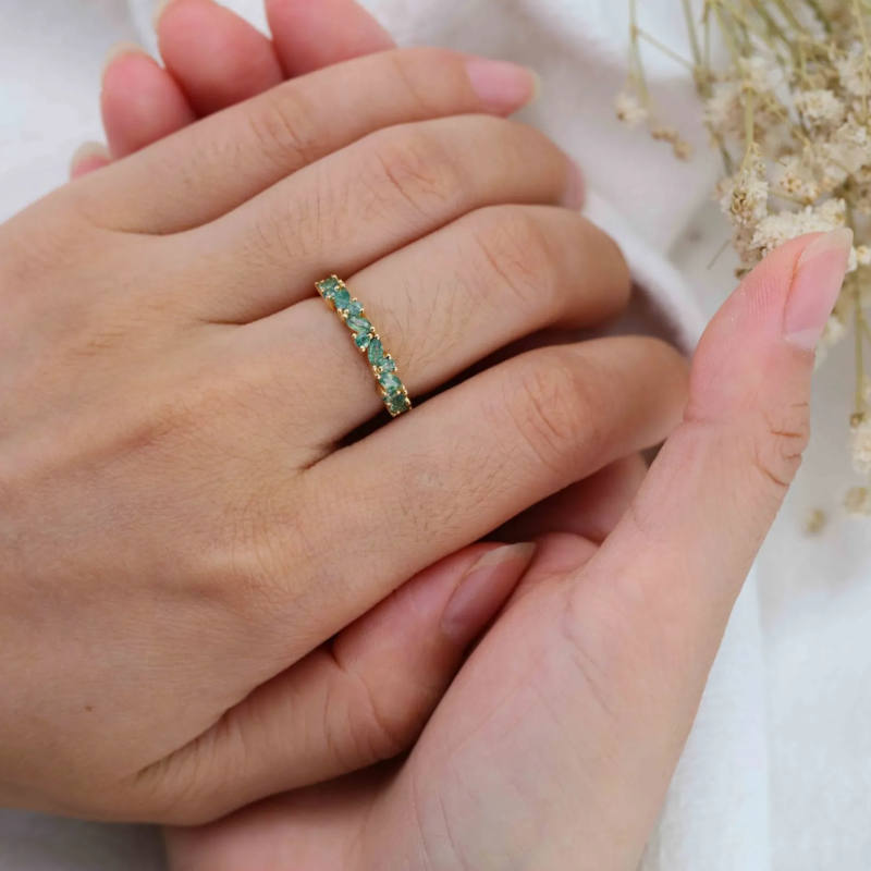 Anillo de boda de plata de ley con baño de oro amarillo y ágata musgosa de talla redonda y marquesa-2