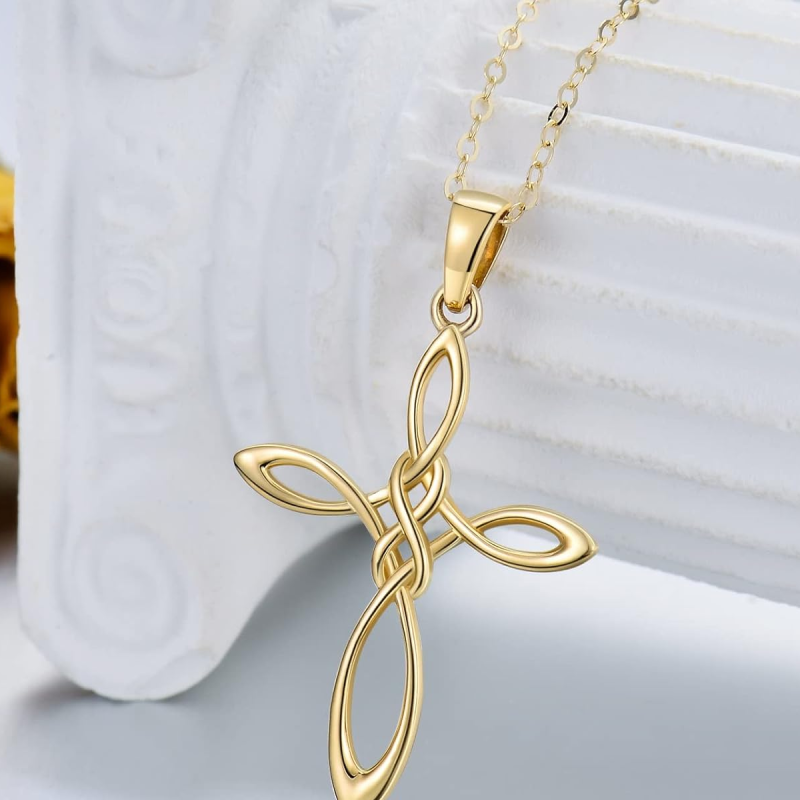 Collar con colgante de nudo celta y corazón en oro de 14 quilates-2