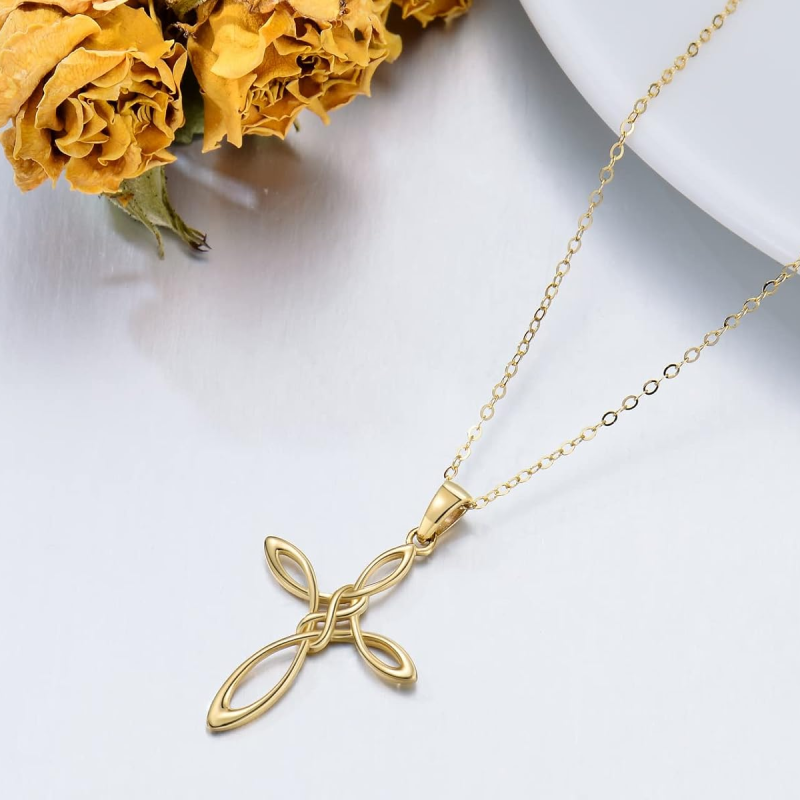 Collar con colgante de nudo celta y corazón en oro de 14 quilates-3