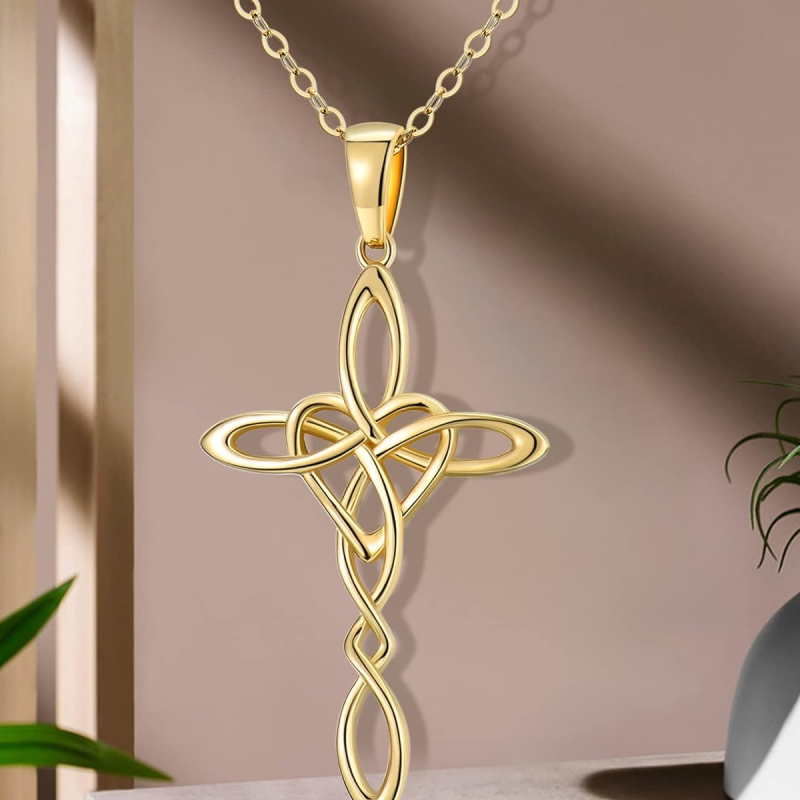 Collar con colgante de nudo celta y corazón en oro de 14 quilates-5