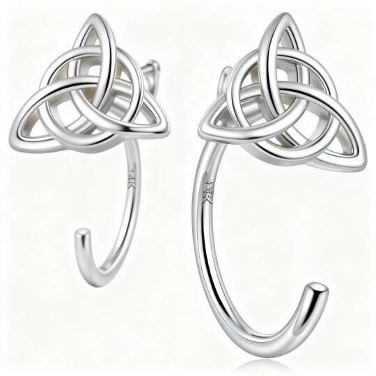 Boucles d'oreilles pendantes en or blanc 10 carats, motif nœud celtique et triangle.