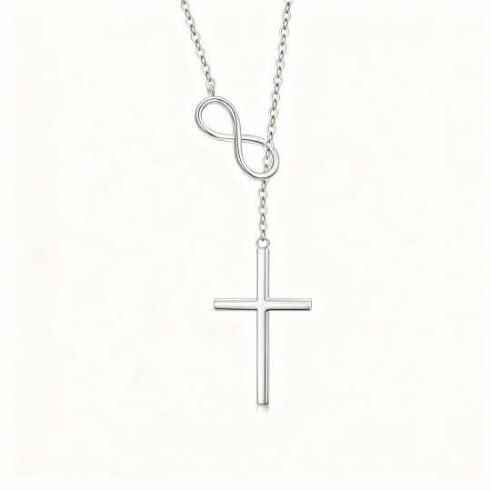 Colar com pendente cruz e símbolo do infinito em ouro branco 10K