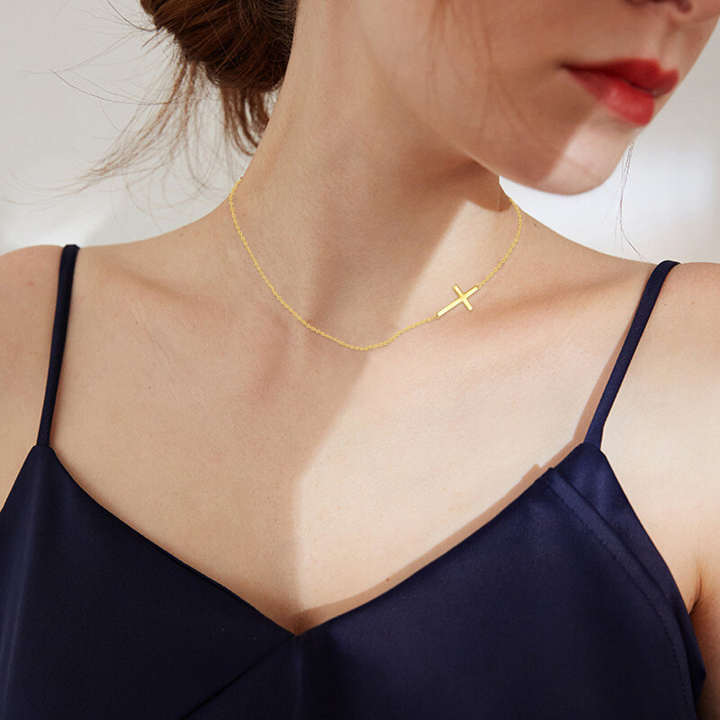Collar con colgante de cruz de oro de 18 quilates para mujer, ideal para mejores amigas.-2