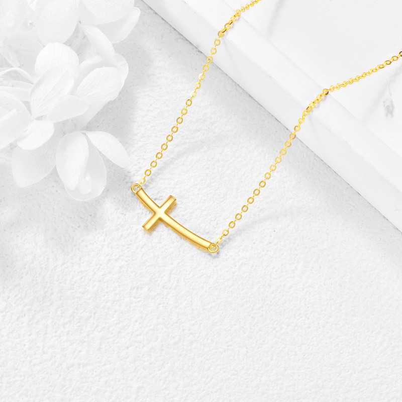 Collar con colgante de cruz de oro de 14 quilates-4