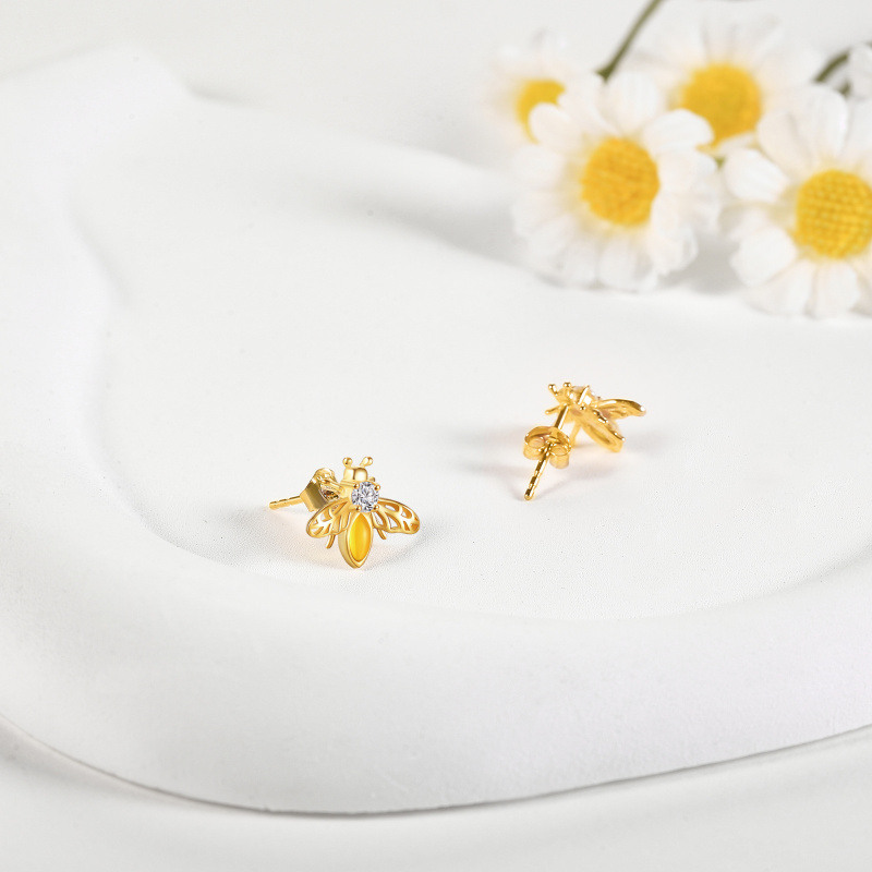 Pendientes de botón de abeja de oro blanco de 18 quilates con circonitas cúbicas y ámbar-4