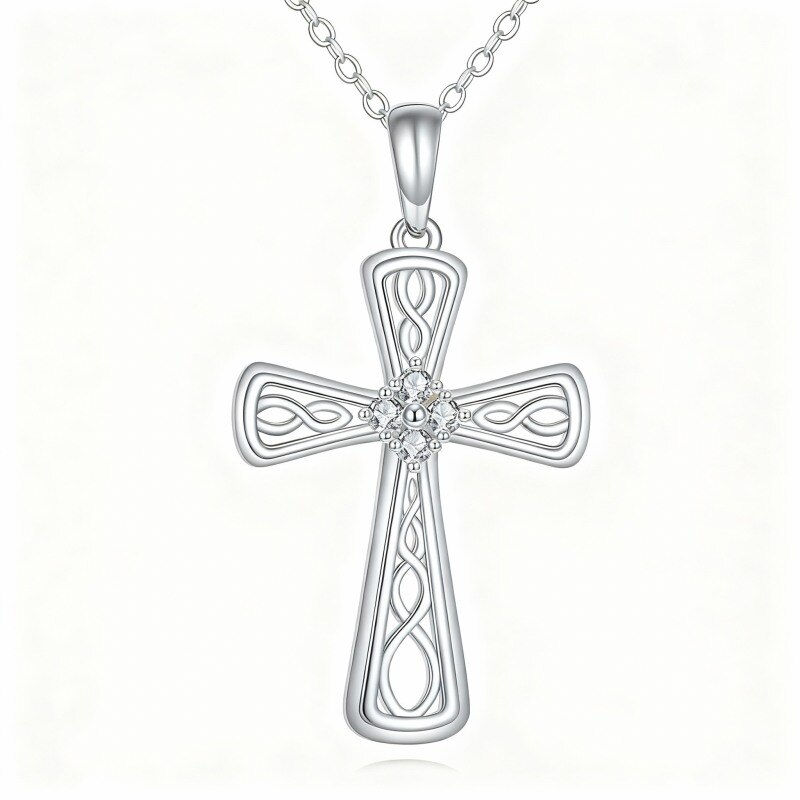 Collar con colgante de nudo celta y cruz en oro blanco de 10 quilates con circonitas cúbicas-1