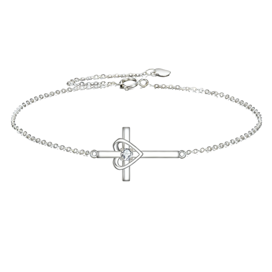 Armband met bedeltjes van 10 karaats witgoud in de vorm van een kruisje en een hartje met zirkonia.