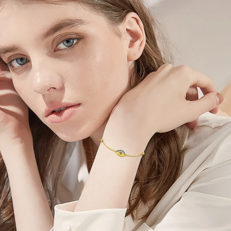 Pulsera con dije de ojo del diablo de circonita cúbica en oro de 14 quilates-2