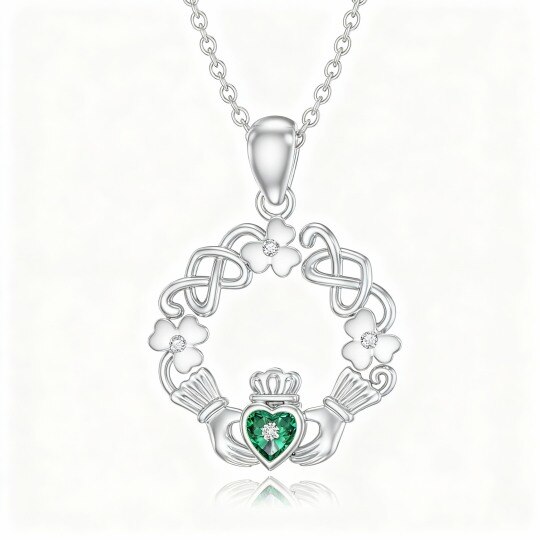 Collar con colgante de trébol de cuatro hojas y Claddagh en oro blanco de 10 quilates con circonitas cúbicas