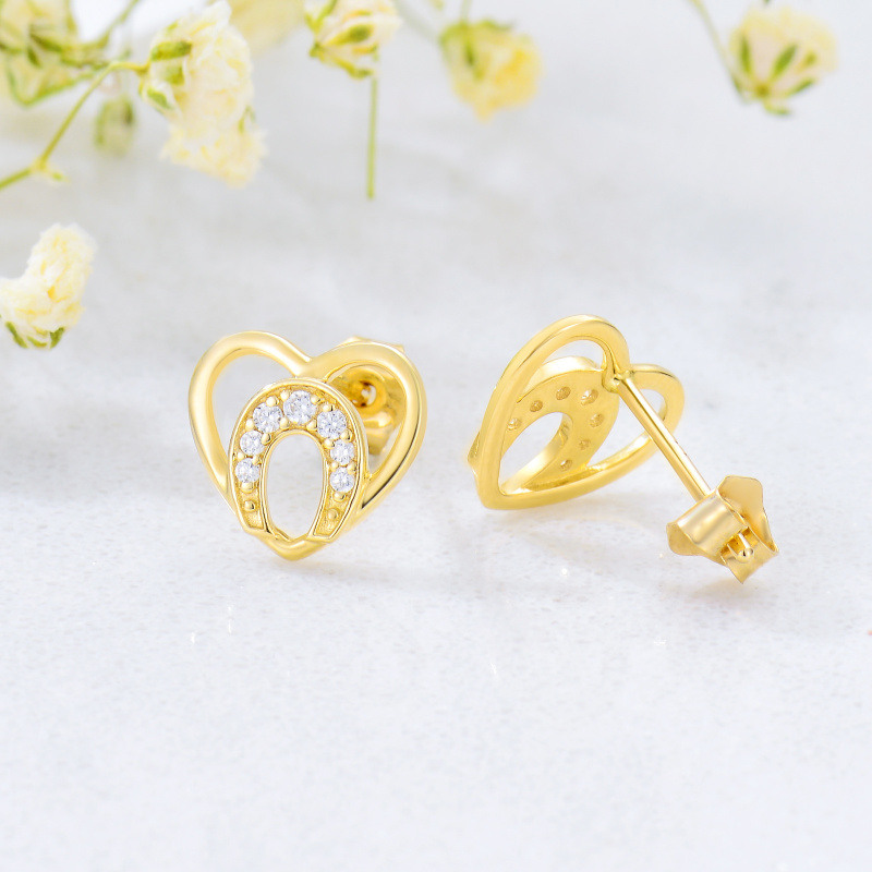 Boucles d'oreilles puces en or 10 carats et zirconiums cubiques en forme de cœur-4