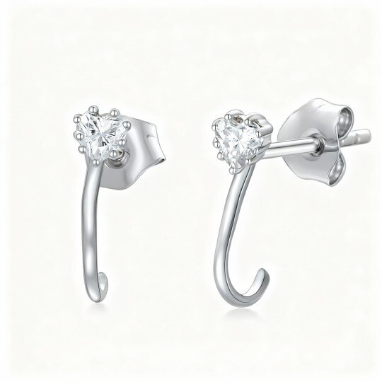 Pendientes de botón con forma de corazón de circonita cúbica en oro blanco de 10 quilates