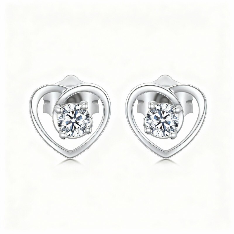 Pendientes de corazón de platino con circonitas cúbicas chapadas en oro blanco-1