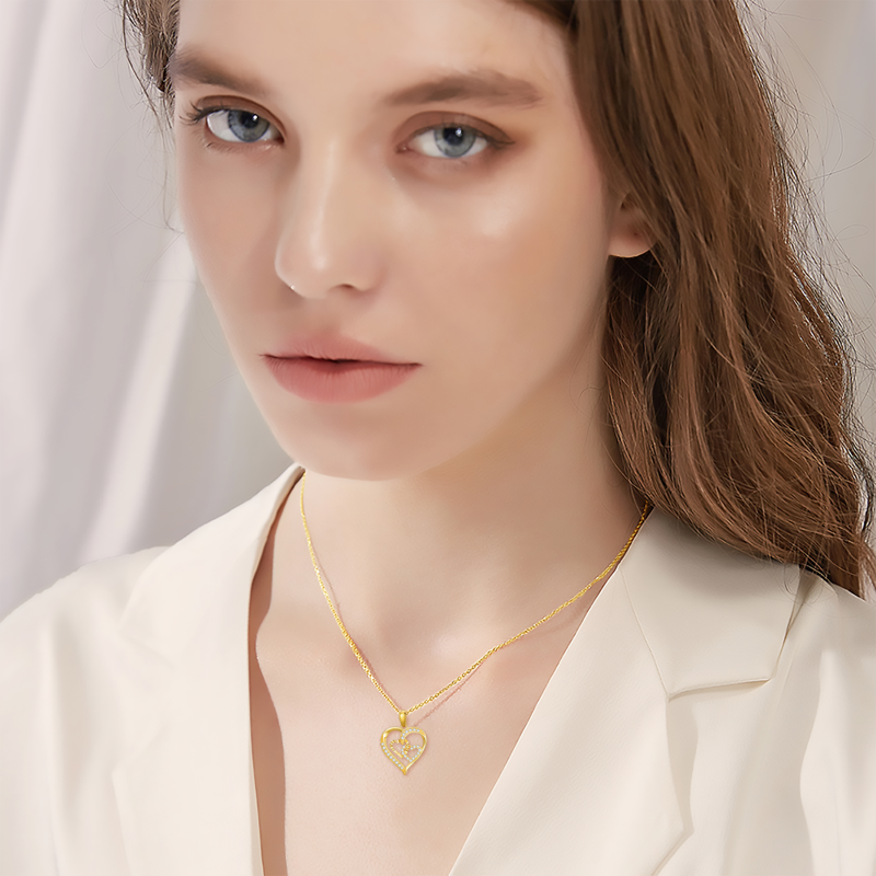 Collar con colgante de corazón con circonita cúbica en oro blanco de 10 quilates-2