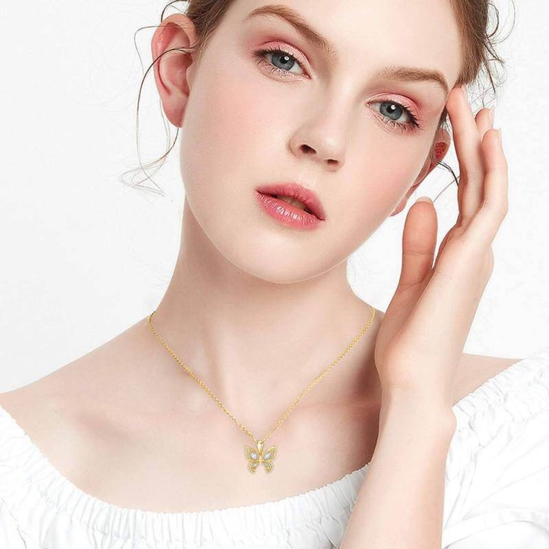Collier pendentif papillon en platine plaqué or blanc avec zircon cubique et moissanite-2