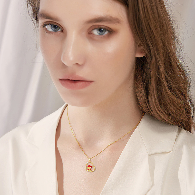 Collar con colgante de hongo y corazón de circonita cúbica en oro de 14 quilates-2