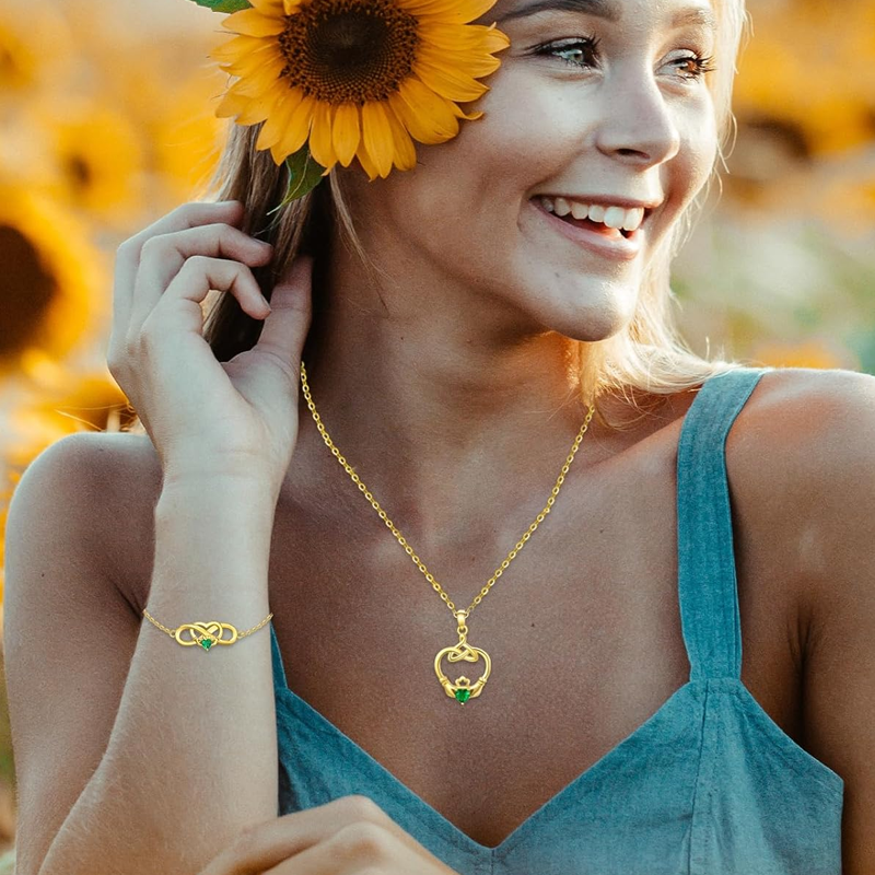 Collier en vermeil doré personnalisé avec pierre de naissance, nœud celtique et cœur Claddagh pour femme-3