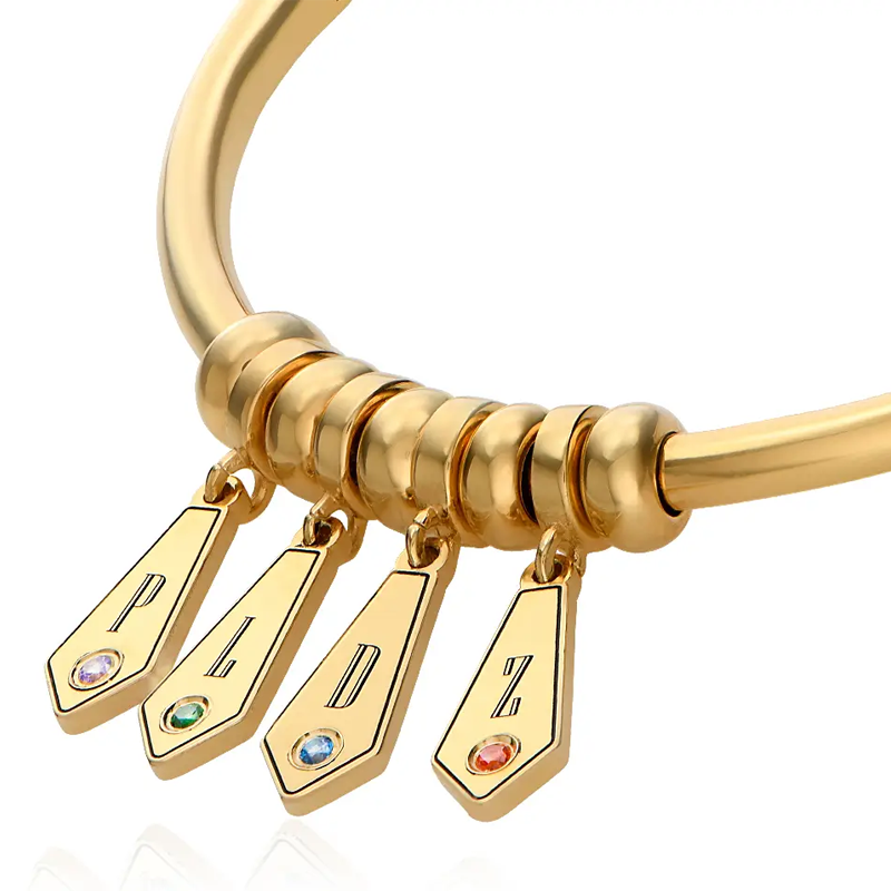 Pulsera personalizada redonda con inicial y piedra natal en oro de 18 quilates para mujer-3