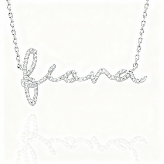 Collar con colgante clásico personalizado con nombre en oro blanco de 10 quilates y circonitas cúbicas
