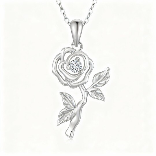 Collar con colgante de rosa de circonita cúbica en oro blanco de 10 quilates