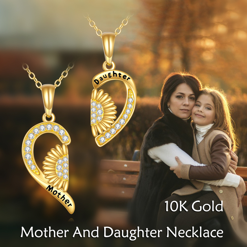 Collar con colgante de girasol y corazón de circonita cúbica en oro de 14 quilates con palabra grabada-5