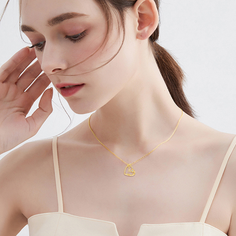 Collar con colgante de corazón de girasol con circonita cúbica de oro de 10 quilates y la inicial A para mujer-2