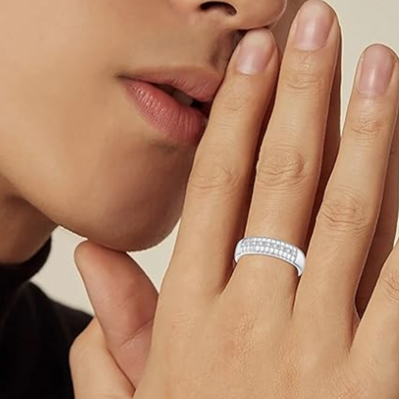 Alianza para hombre de plata esterlina con diamantes, grabado personalizado y personalizable, color D, claridad VVS1, 3EX-2