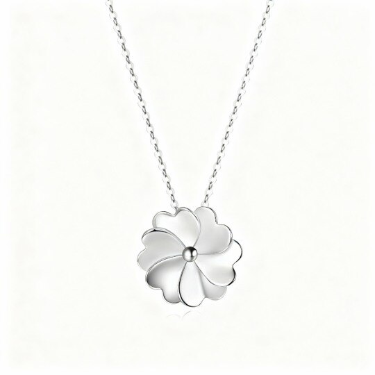 Collar con colgante de trébol de cuatro hojas en oro blanco de 10 quilates