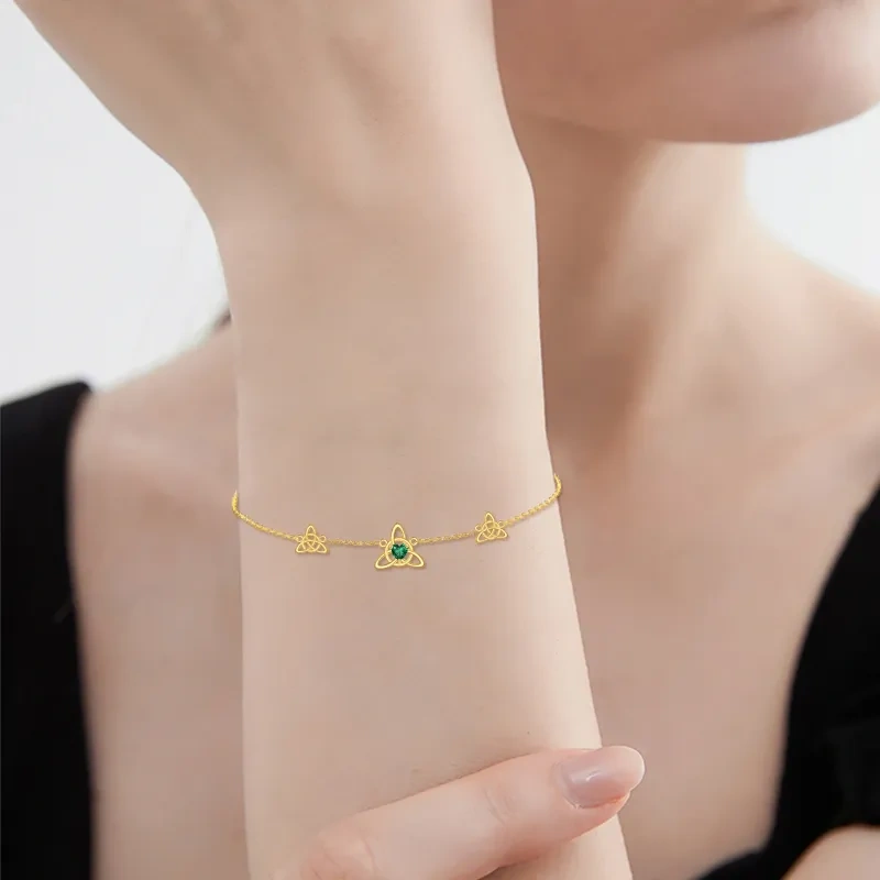Bracelet à breloques en or rose 10 carats avec cristal en forme de cœur et nœud celtique-2