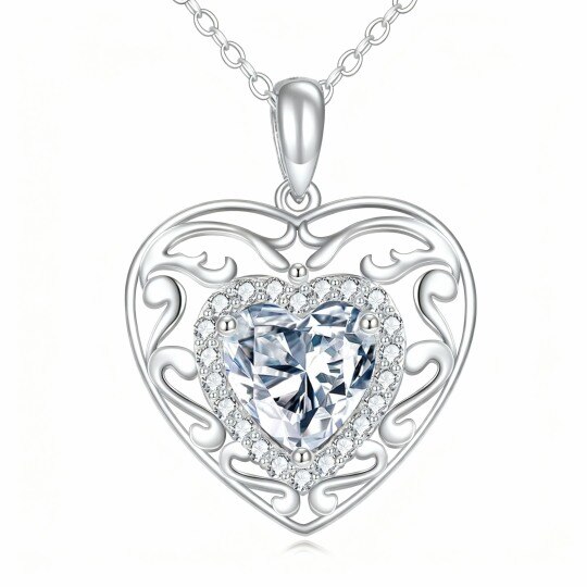 Collier pendentif cœur en or blanc 10 carats avec moissanite taille cœur