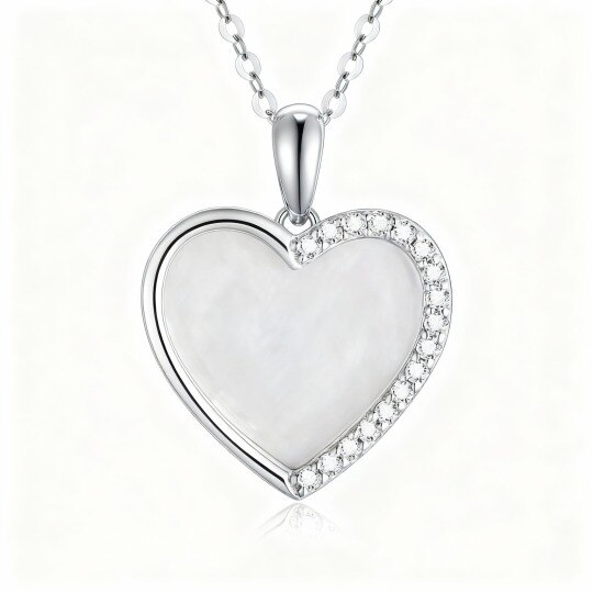 Collier pendentif cœur en or blanc 10 carats et nacre taillée en forme de cœur