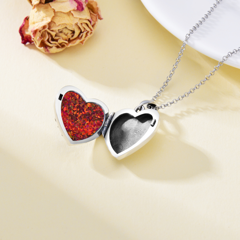 Collier médaillon photo personnalisé en argent sterling avec opale rouge, tournesol et cœur, gravé et orné d'une opale rouge.-5