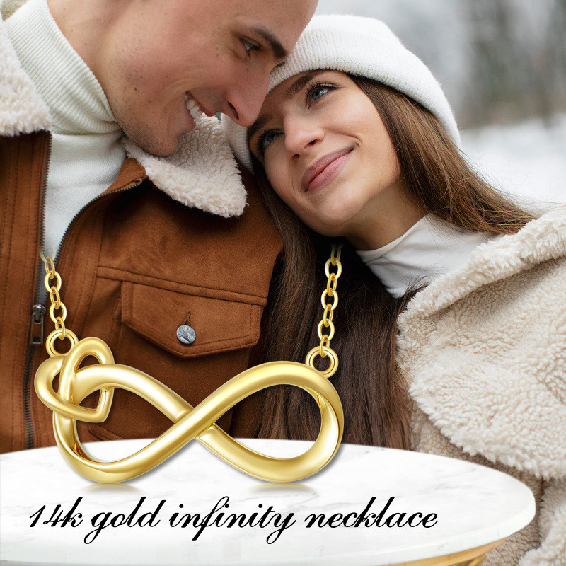 Collar con colgante de corazón y símbolo de infinito en oro de 18 quilates-3
