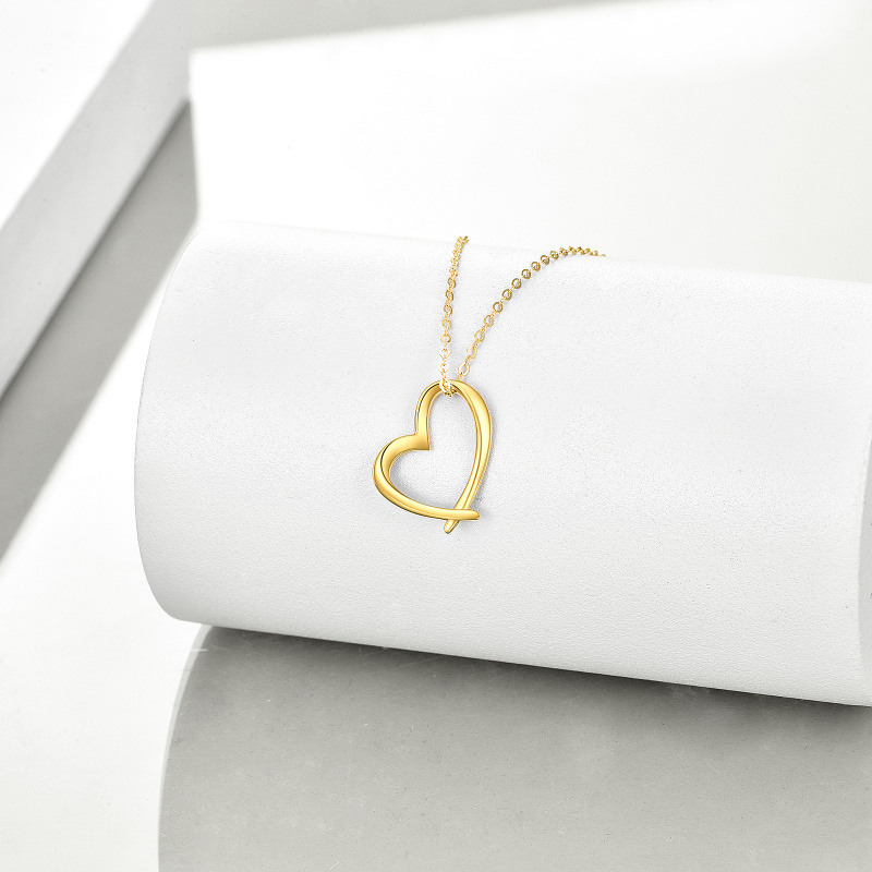 Collar con colgante de corazón de oro de 10 quilates-4