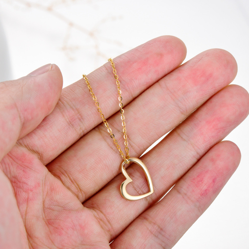 Collar con colgante de corazón de oro de 14 quilates-7