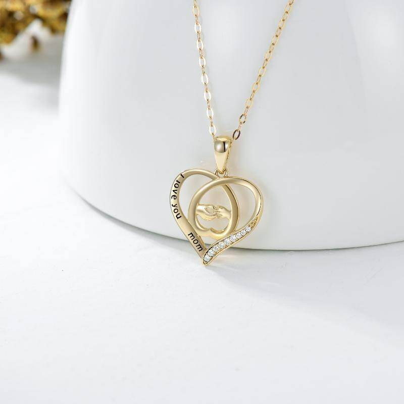 Collar con colgante de corazón de oro rosa de 14 quilates con palabra grabada-3