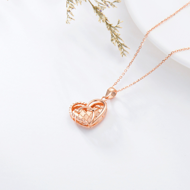 Collar con colgante de corazón y estetoscopio en oro rosa de 18 quilates-5