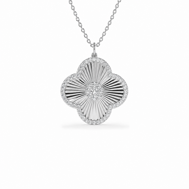 Collier pendentif trèfle à quatre feuilles en or blanc 10 carats et diamants de laboratoire-1