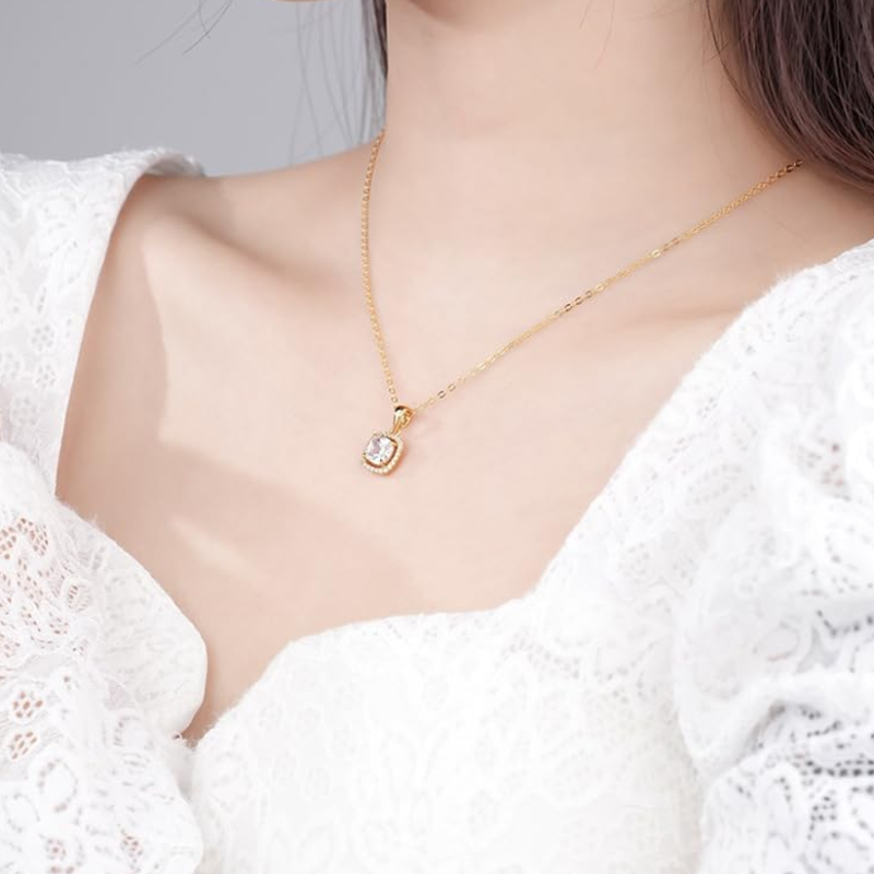 Collar con colgante de oro de 10 quilates y diamante creado en laboratorio de 1,25 quilates-3