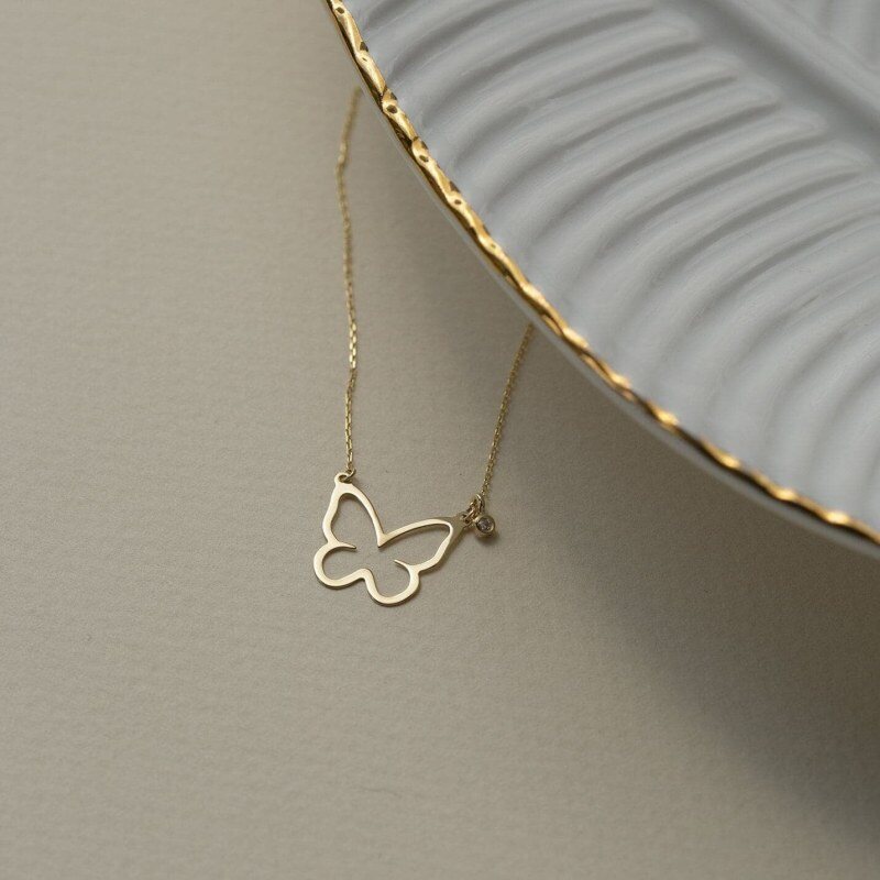 Collier pendentif papillon en or 14 carats et moissanite-3