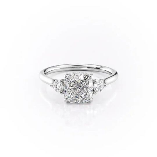 10Kホワイトゴールド製クッションカットモアッサナイト婚約指輪