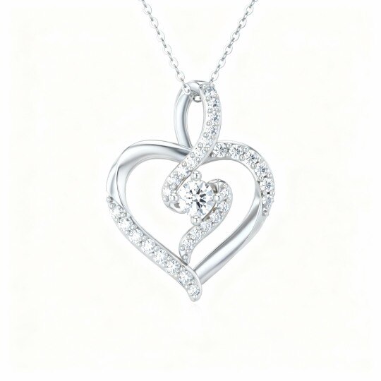 Collier pendentif cœur en or blanc 9 carats et moissanite