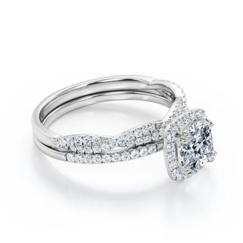 Bague de fiançailles carrée en argent sterling avec gravure personnalisée et moissanite, ornée d'une moissanite.-4