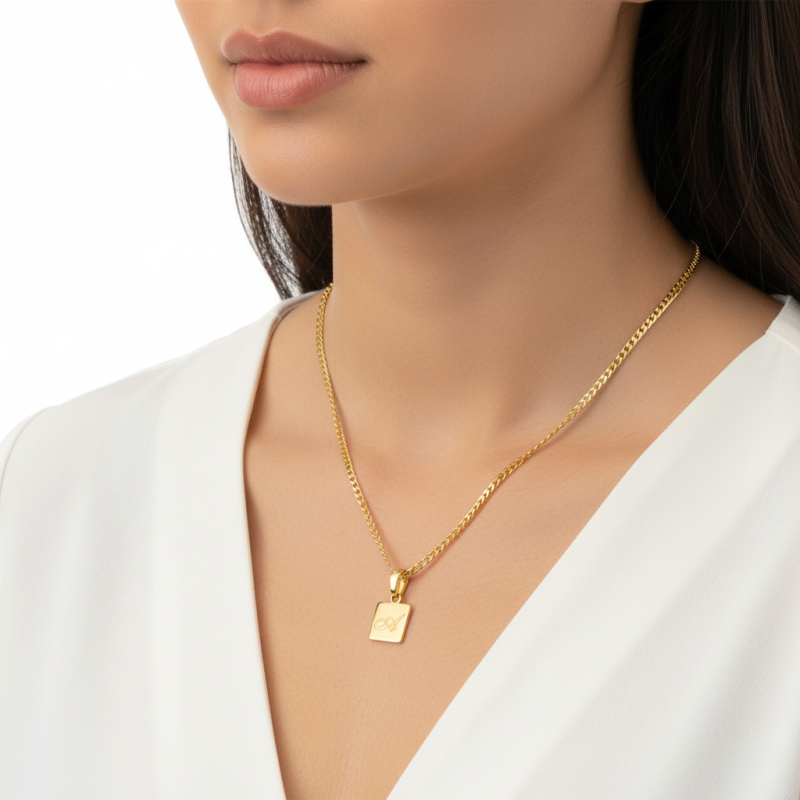 Collar con inicial personalizada de platino con baño de oro blanco, sin piedras.-3